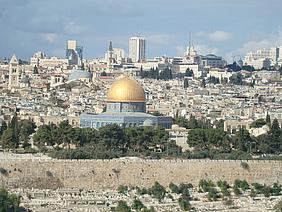 Foto: Blick auf Jerusalem. pde-Foto: Maria Forster/Pilgerstelle