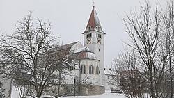 Die Kirche St. Nikolaus in Pfraunfeld