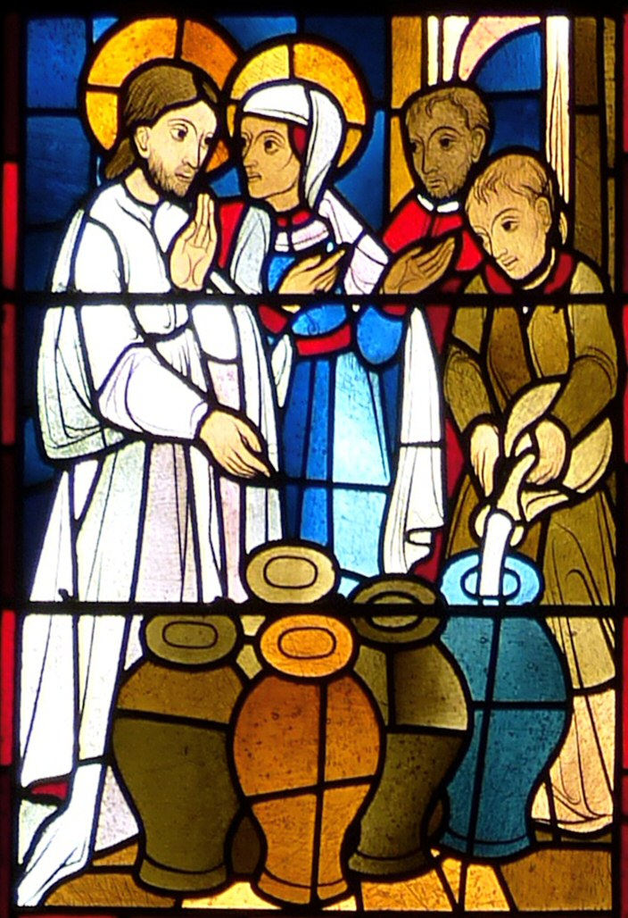 Wasser zu Wein – Ausschnitt aus einem Kirchenfenster der Marienbasilika in?Kevelaer.