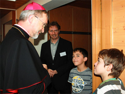 Bischof Gregor Maria Hanke besuchte das Haus St. Antonius in Gersdorf