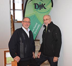 Pfarrer Richard Herrmann aus Greding, stellvertretender Vorsitzender, und Konrad Seitz, erster Vorsitzender des DJK-Sport-Fördervereins in der Diözese Eichstätt (v.l.n.r.). pde-Foto: Elfriede Regnet