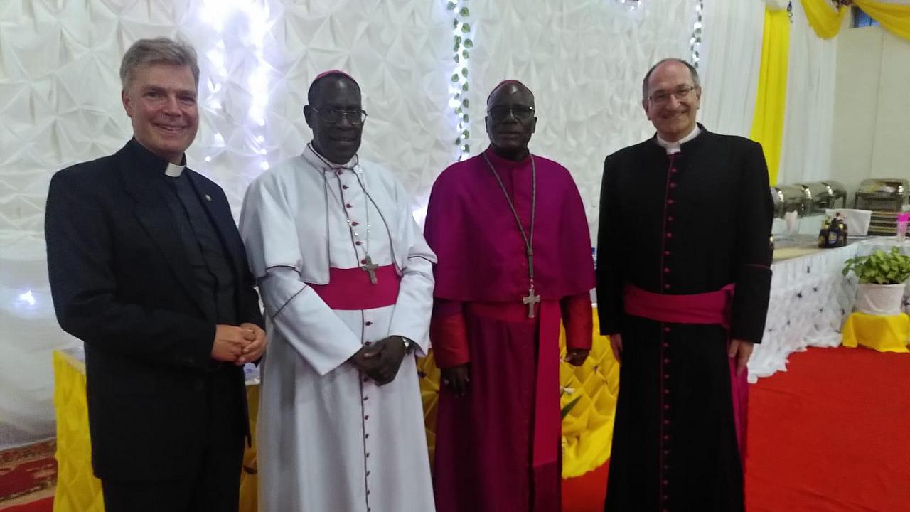Der neue Erzbischof mit der Eichstätter Delegation