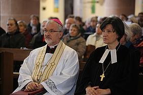 Bischof Gregor Maria Hanke und Regionalbischöfin Elisabeth Hann von Weyhern. pde-Foto: Geraldo Hoffmann