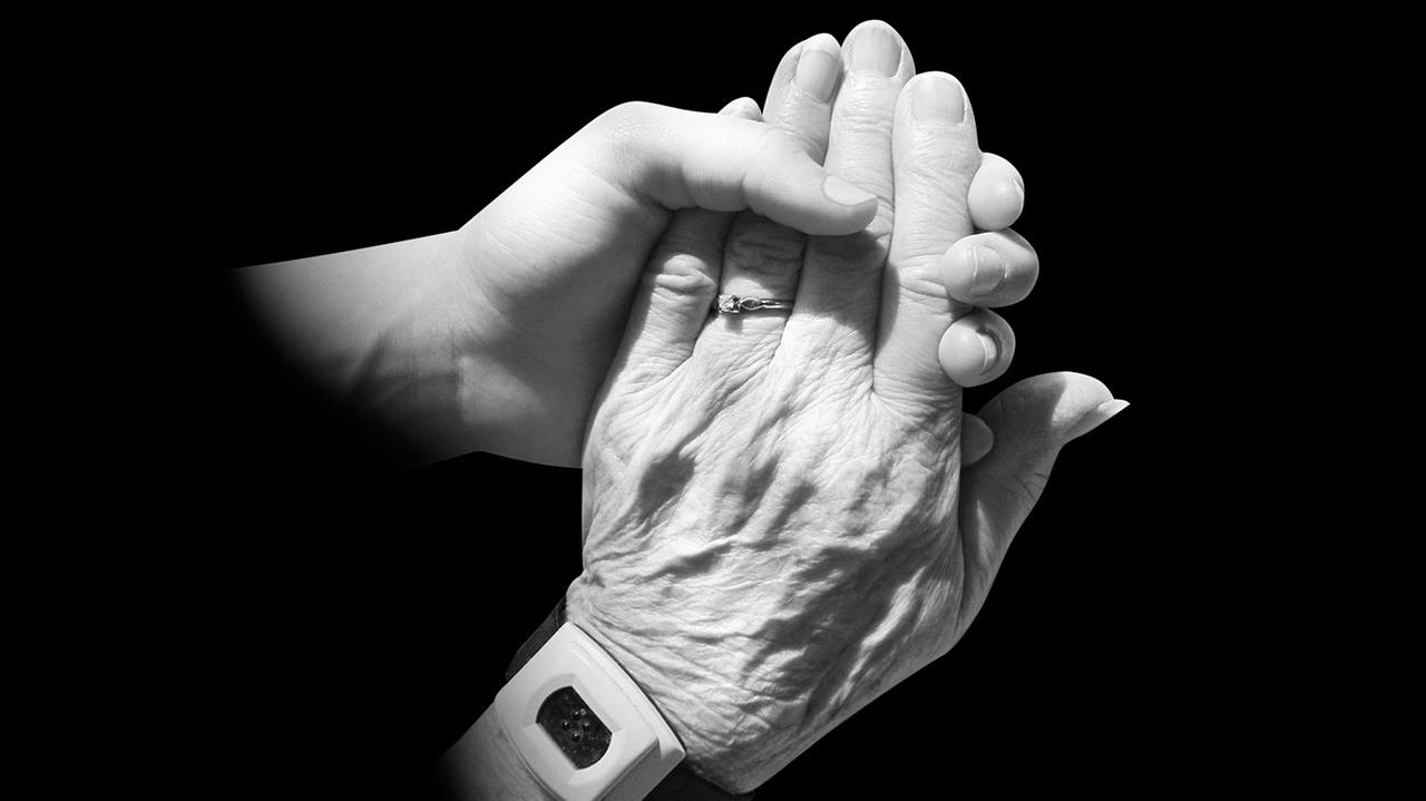 Gebet für Frauen und Männer, die in Altenheimen arbeiten. Foto: pixabay
