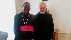 Erzbischof Simon Ntamwana und Bischof Gregor Maria Hanke