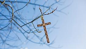 Kreuz; Foto: Anika Taiber-Groh