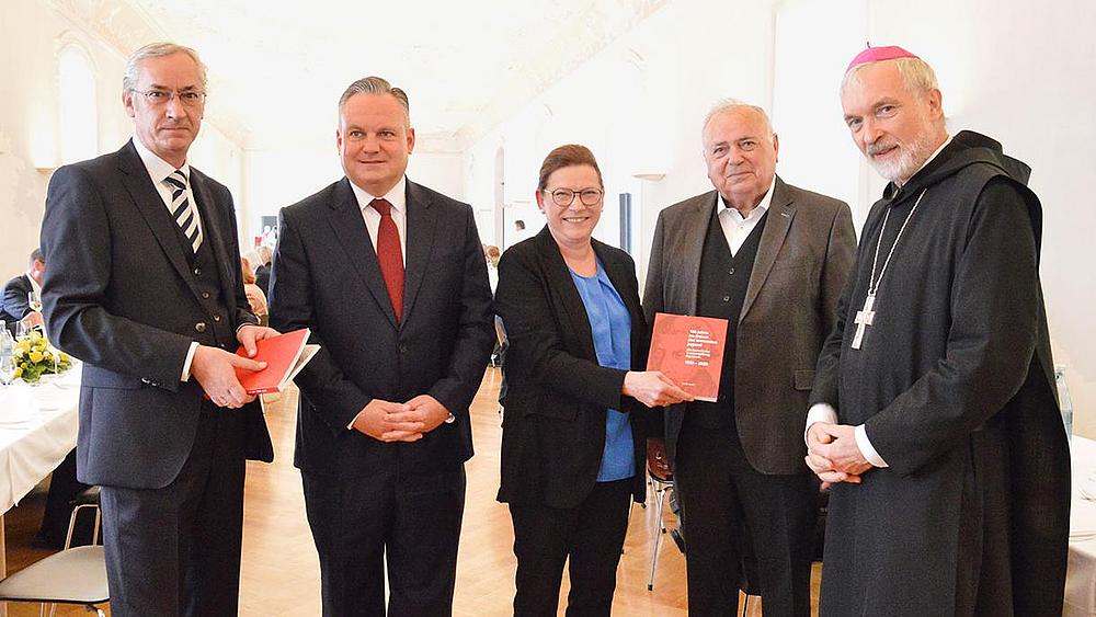 Katholische Canisiusstiftung Ingolstadt feiert ihr 100-jähriges 