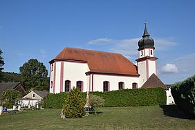 Die Kirche von Mettendorf. pde-Foto: Dr. Emanuel Braun (Diözesanmuseum)