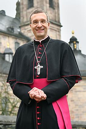 Deutschlands jüngster Bischof Michael Gerber ist bei der Willibaldswoche zu Gast in Eichstätt.