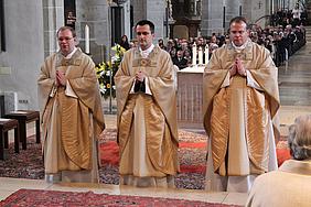 Drei neue Priester für das Bistum Eichstätt (von links nach rechts):  Armin Heß,  Janusz Ma?kiewicz,  Carsten Cunardt.