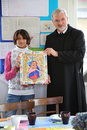 Im Herbst 2013 besuchte der Eichstätter Bischof Gregor Maria Hanke das Projekt und machte sich ein Bild der Situation der Menschen vor Ort. pde-Foto: Norbert Staudt