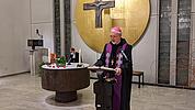 Eichstätter Bischof Gregor Maria Hanke bei der Ansprache beim ökumenischen Abendgebet im Klinikum