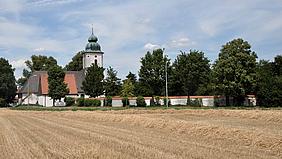 Ingolstadt-Pettenhofen, Pfarr- ud Wallfahrtskirche Mariä Geburt. Bild: Thomas Winkelbauer