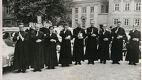 Primizsegen der Neupriester des Bistums auf dem Leonrodplatz am 29. Juni1962.