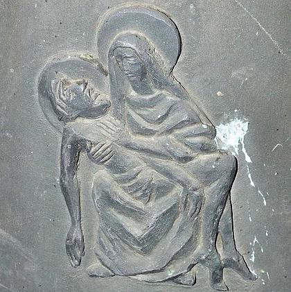 Pyrbaum, Pfarrkirche "Mater dolorosa", Detail der Marienglocke. Foto: Thomas Winkelbauer